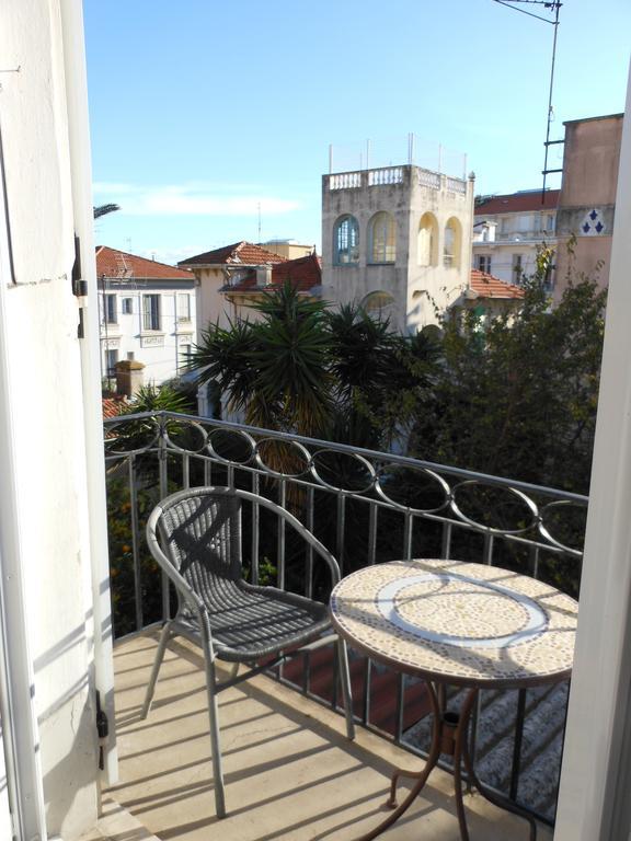 Hotel Villa Les Cygnes Nisa Exterior foto