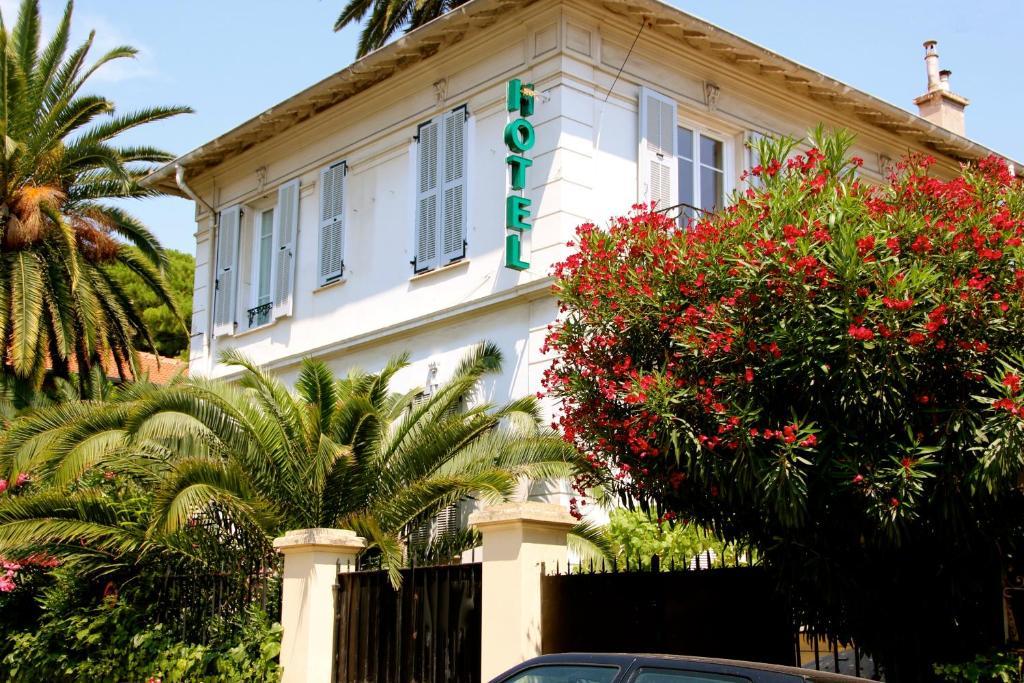 Hotel Villa Les Cygnes Nisa Exterior foto