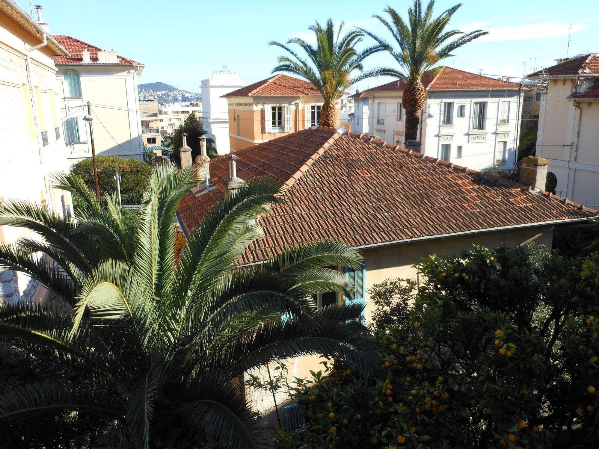 Hotel Villa Les Cygnes Nisa Exterior foto