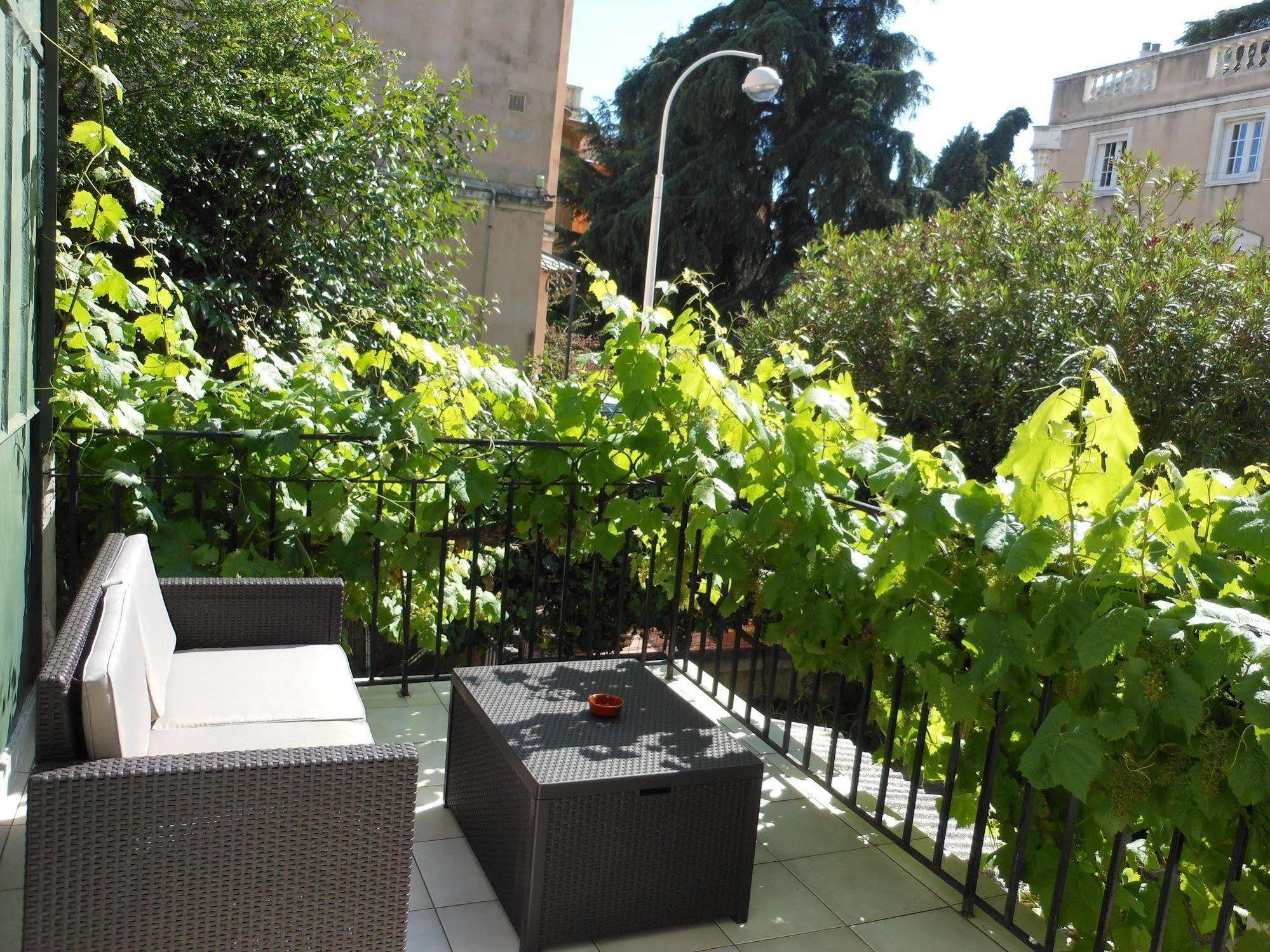Hotel Villa Les Cygnes Nisa Exterior foto