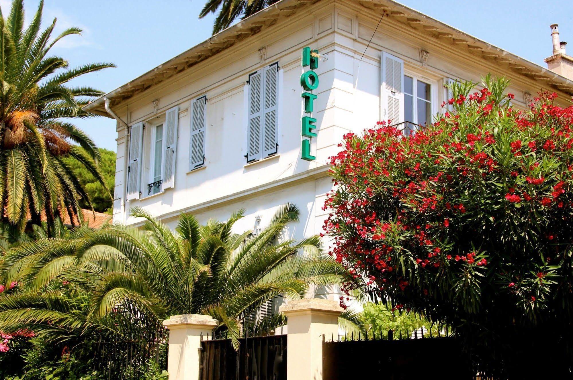 Hotel Villa Les Cygnes Nisa Exterior foto